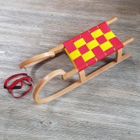 Mia Kinderrodel aus Buchenholz mit Gurtsitz gelb/rot...